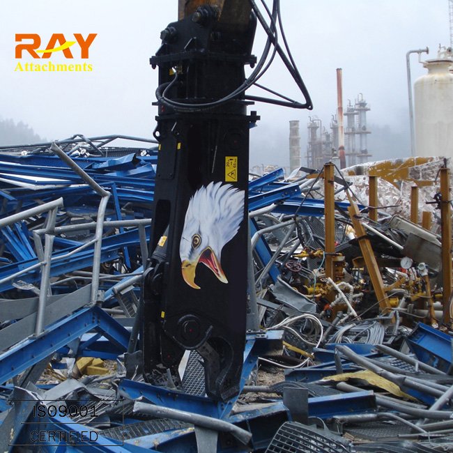 fully rotating scrap shear for demolition steel structures