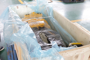 Exp&eacute;dition d'emballage de grappin hydraulique (6)