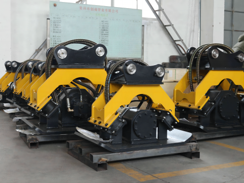 Excavatrice devenue compacteur&nbsp;: quelques questions et r&eacute;ponses rapides sur les accessoires de compacteur hydraulique avec RAY